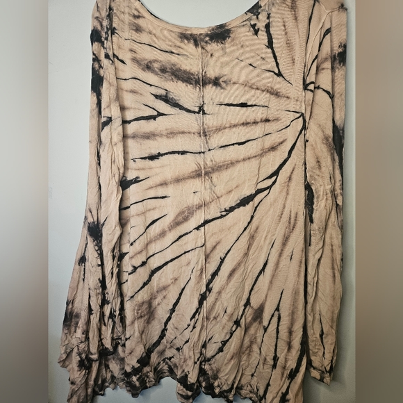 Tie Dye Light Pink and Black Dress Shirt - Picture 2 of 6